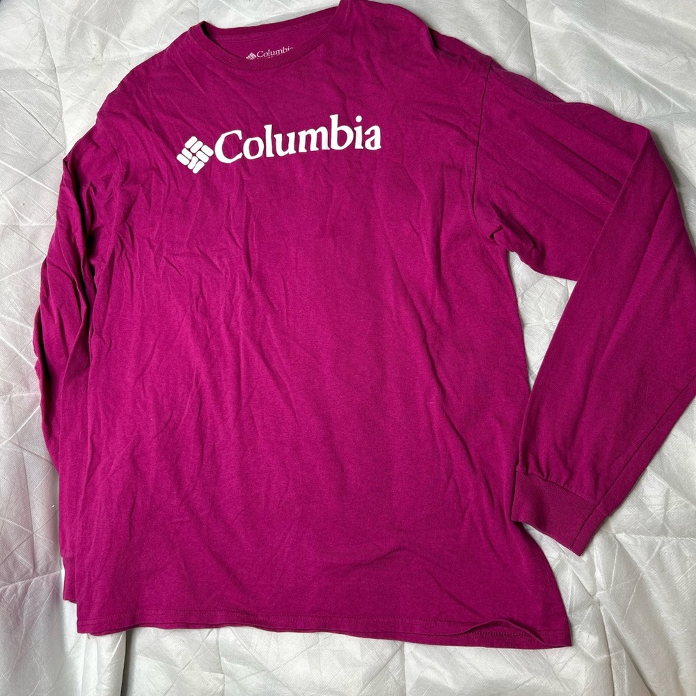 Columbia Men's Magenta Long Sleeve Tee